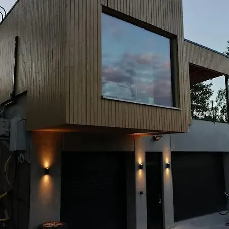 Sipoossa アパート *